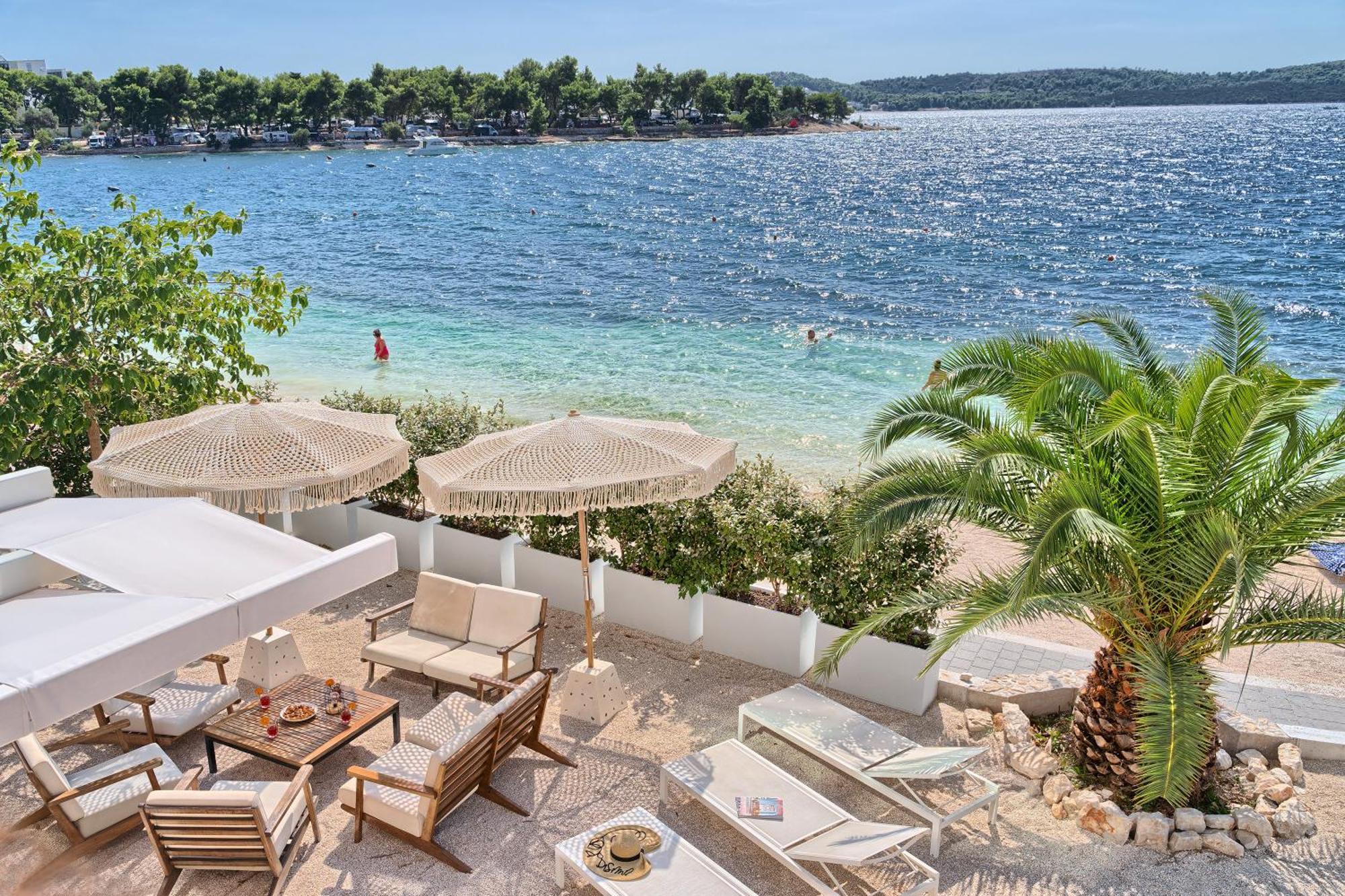 Livingstone Beach House Trogir Exterior foto