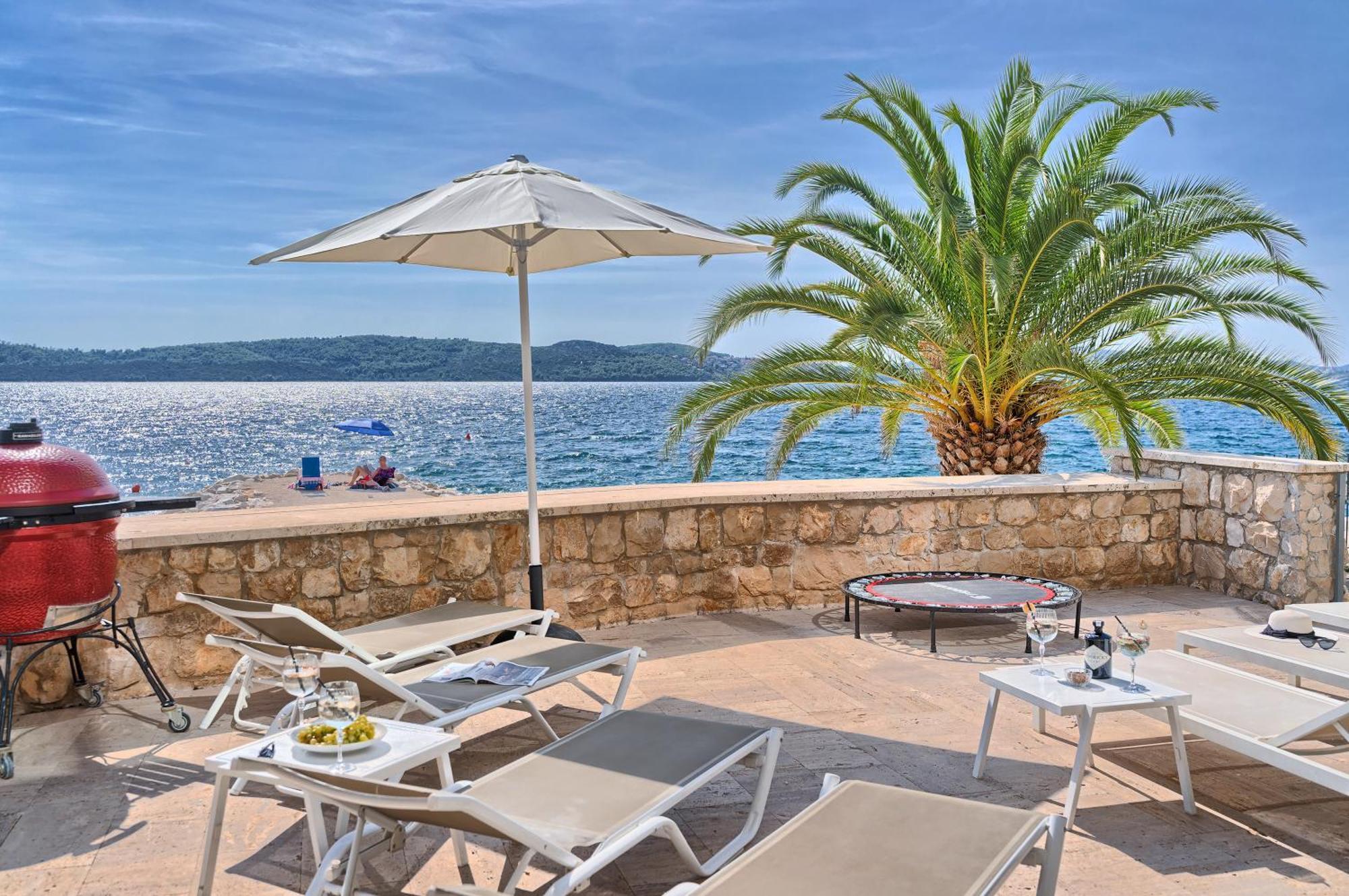 Livingstone Beach House Trogir Habitación foto