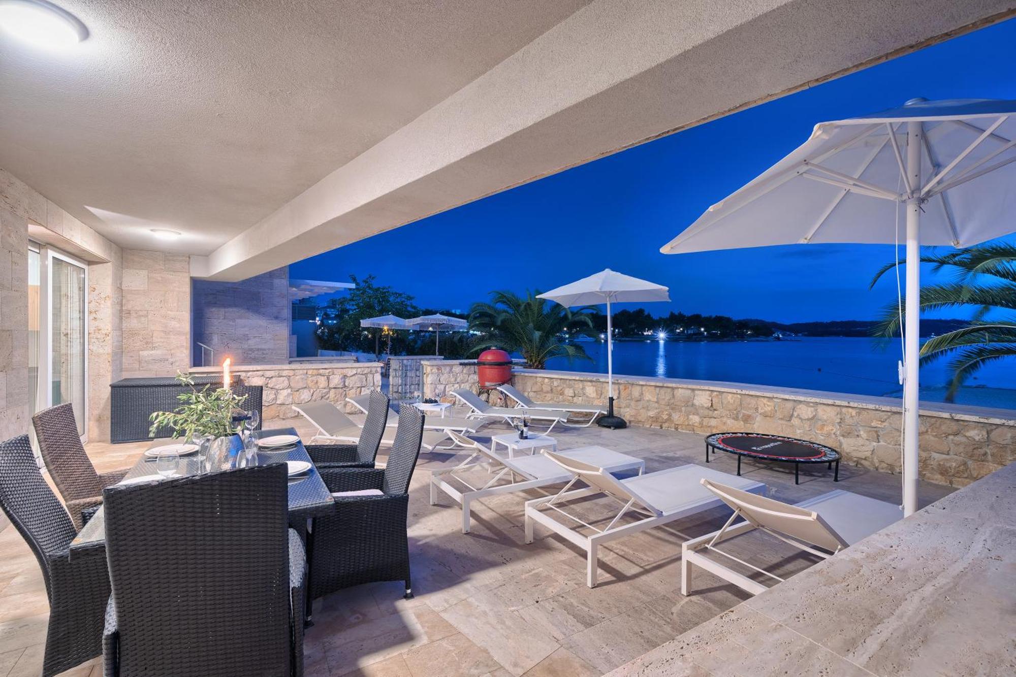 Livingstone Beach House Trogir Habitación foto