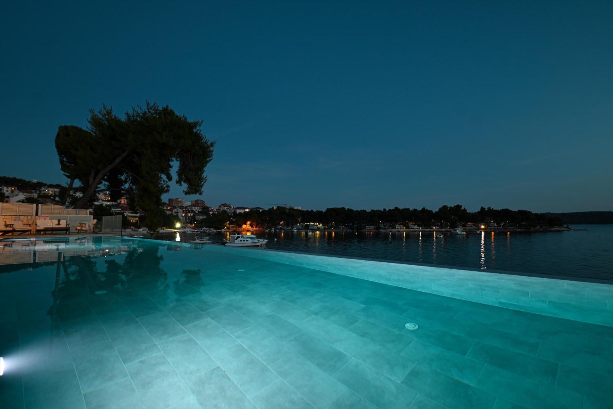 Livingstone Beach House Trogir Exterior foto
